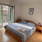 Apartamento Alfirev *