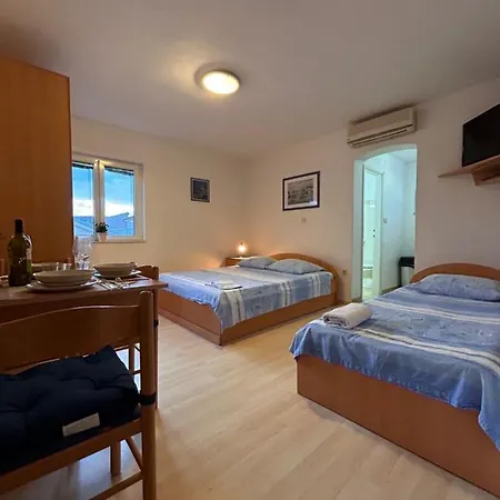 Alfirev Appartement *