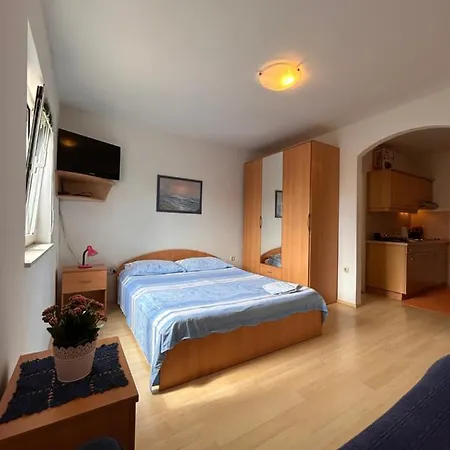 Alfirev * Vodice